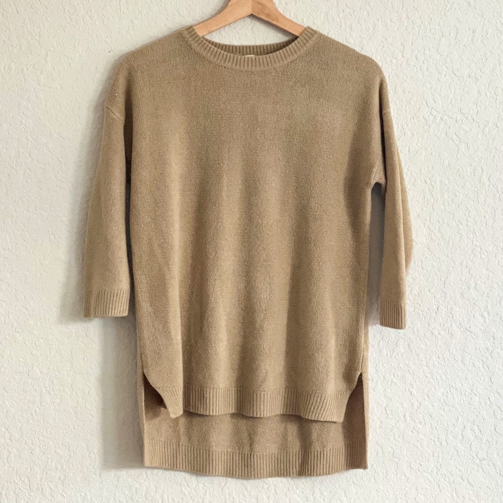 Tan 3/4 Sleeve Sweater
